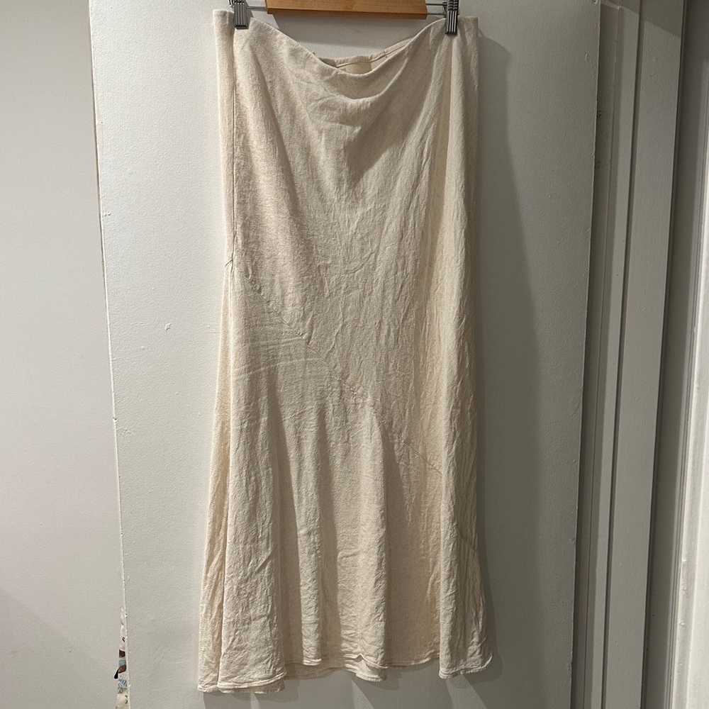 H&M linen flared midi skirt - size L